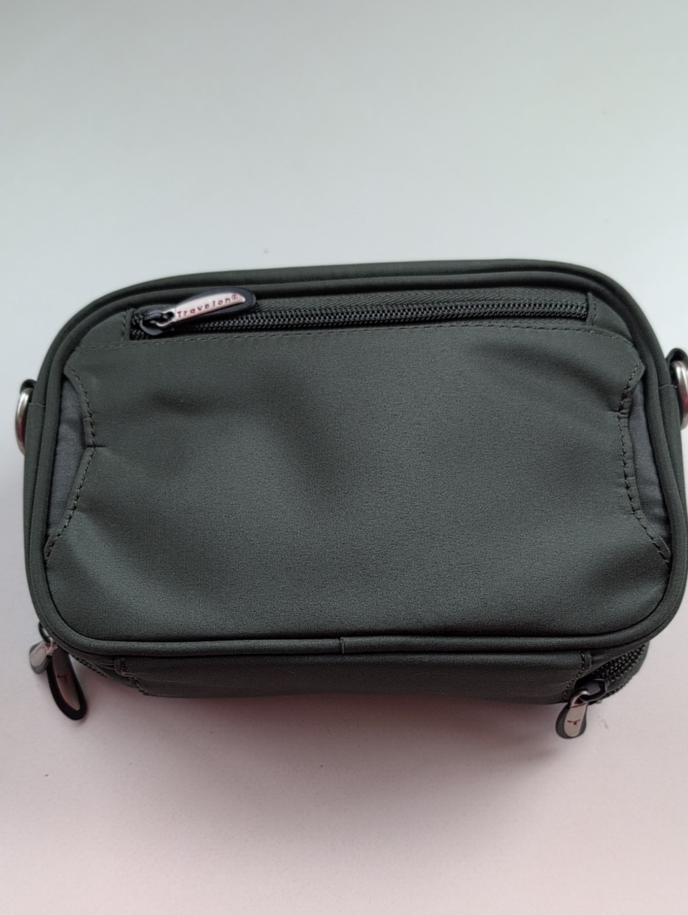Travelon Anti-theft Convertible Pack
